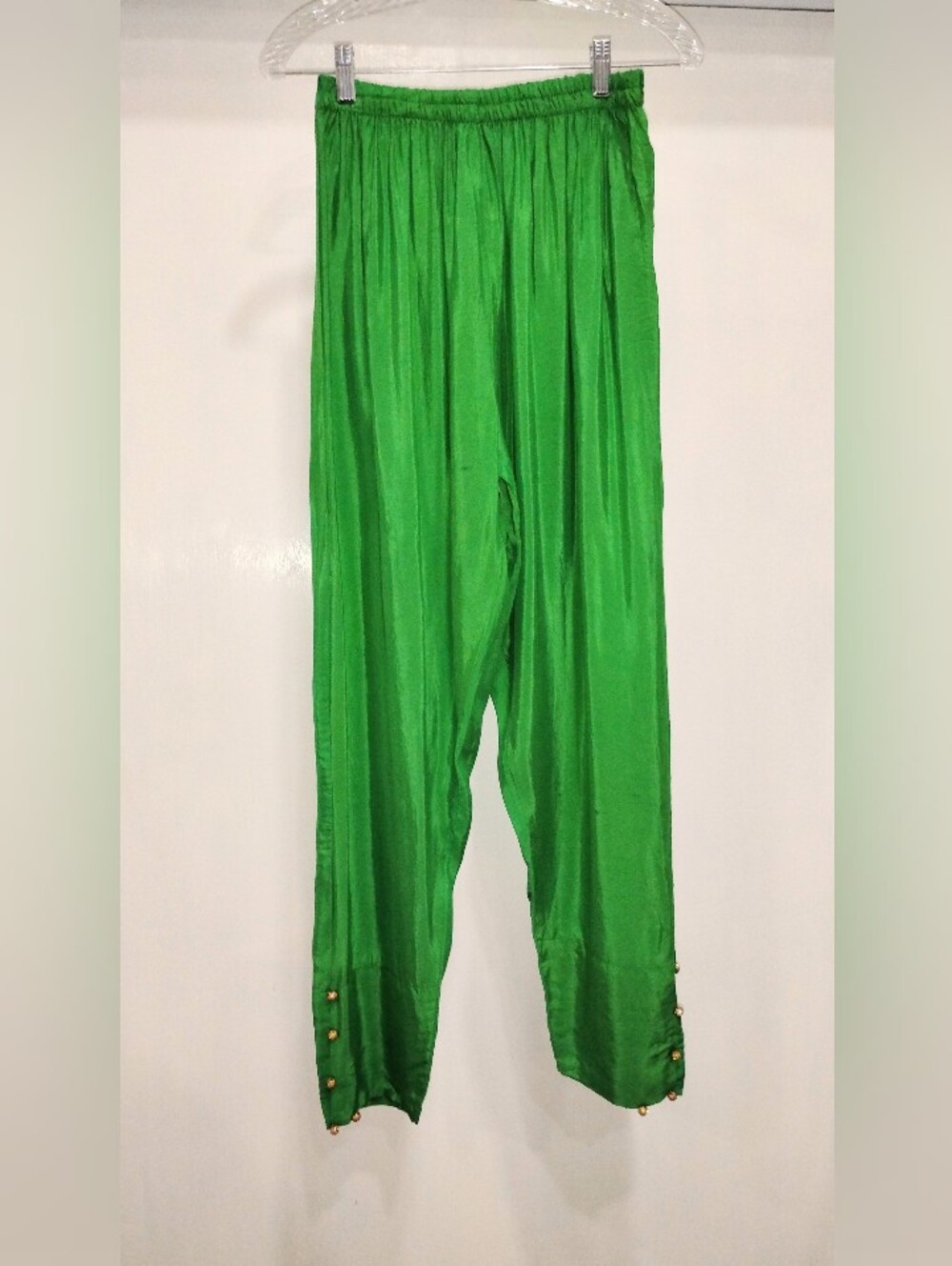 GORGEOUS GREEN DANCING PANTS